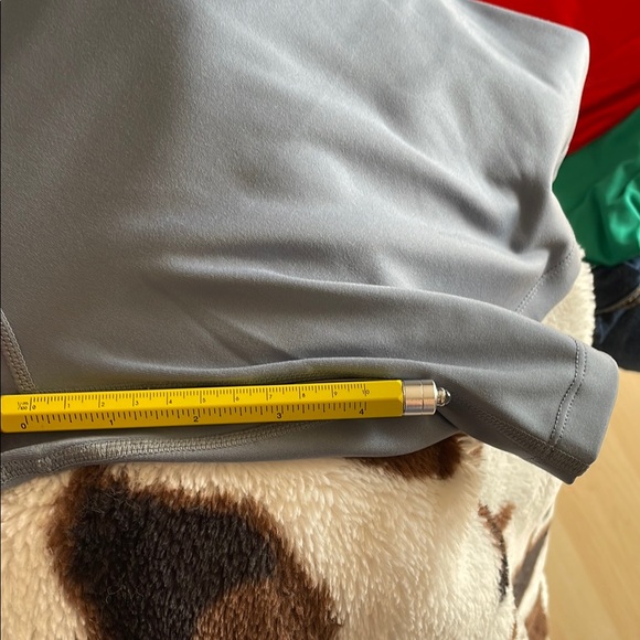 Nike Women's One High-Waisted Biker Shorts 6” Inseam - Grey - Picture 5 of 5